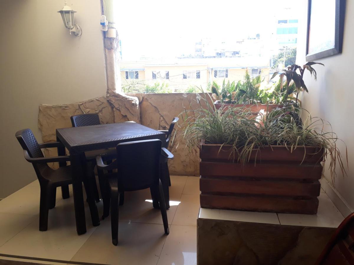 Hotel Granada Inn バランキージャ エクステリア 写真