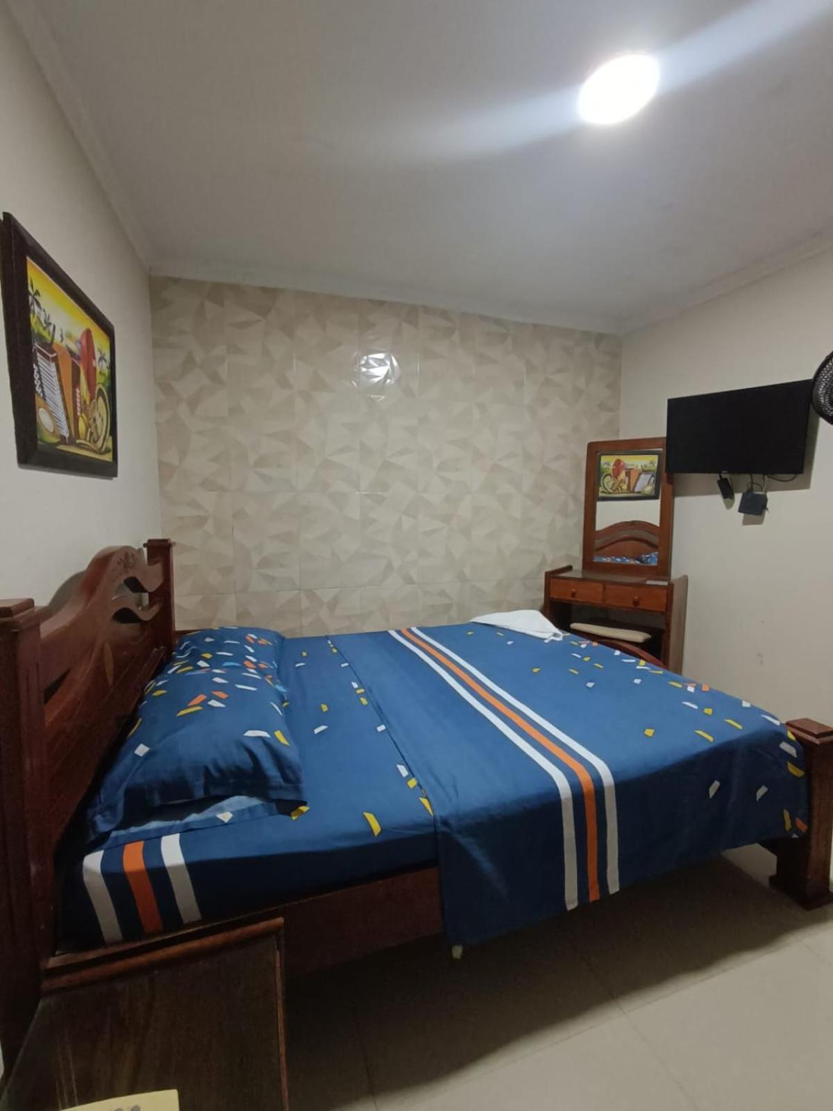 Hotel Granada Inn バランキージャ エクステリア 写真